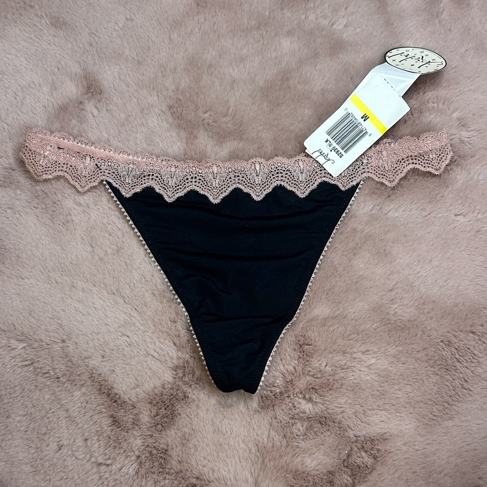 NWT Jezebel Lace Trim Thong Panty M